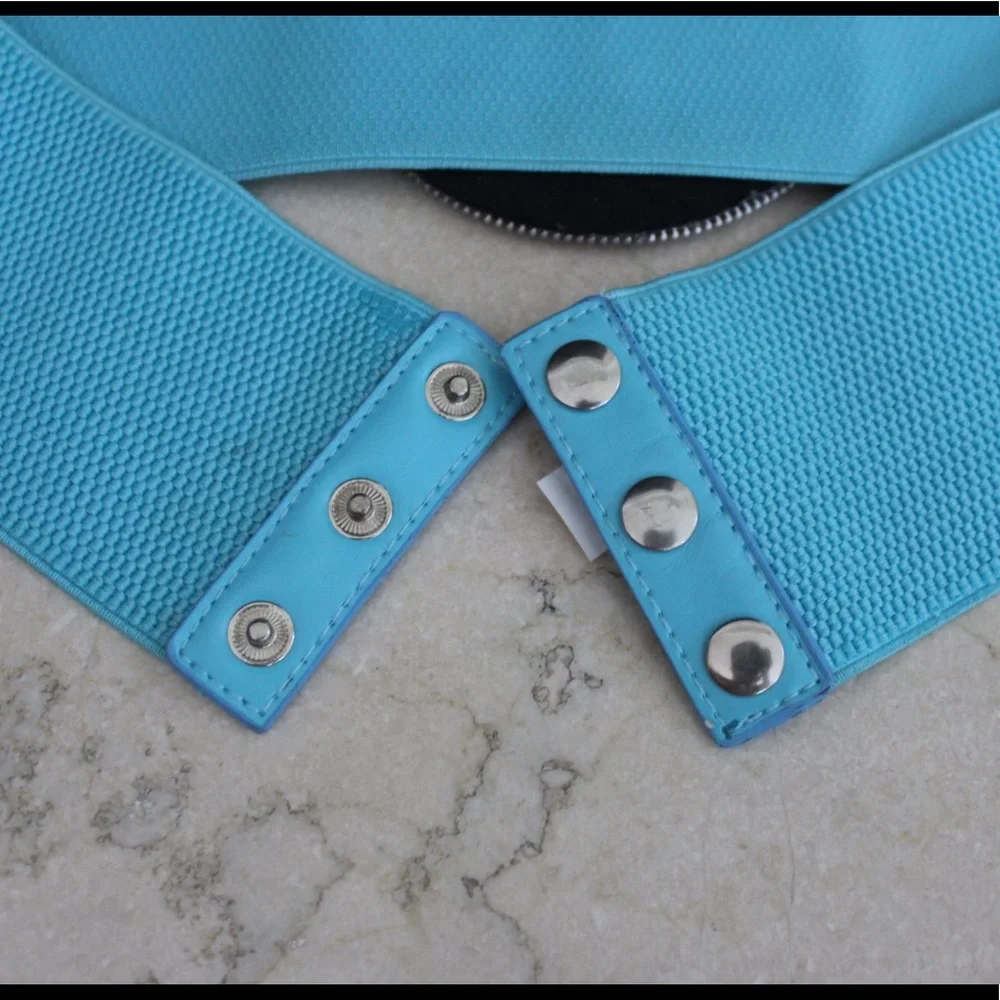Blue & black zipper flower button belt